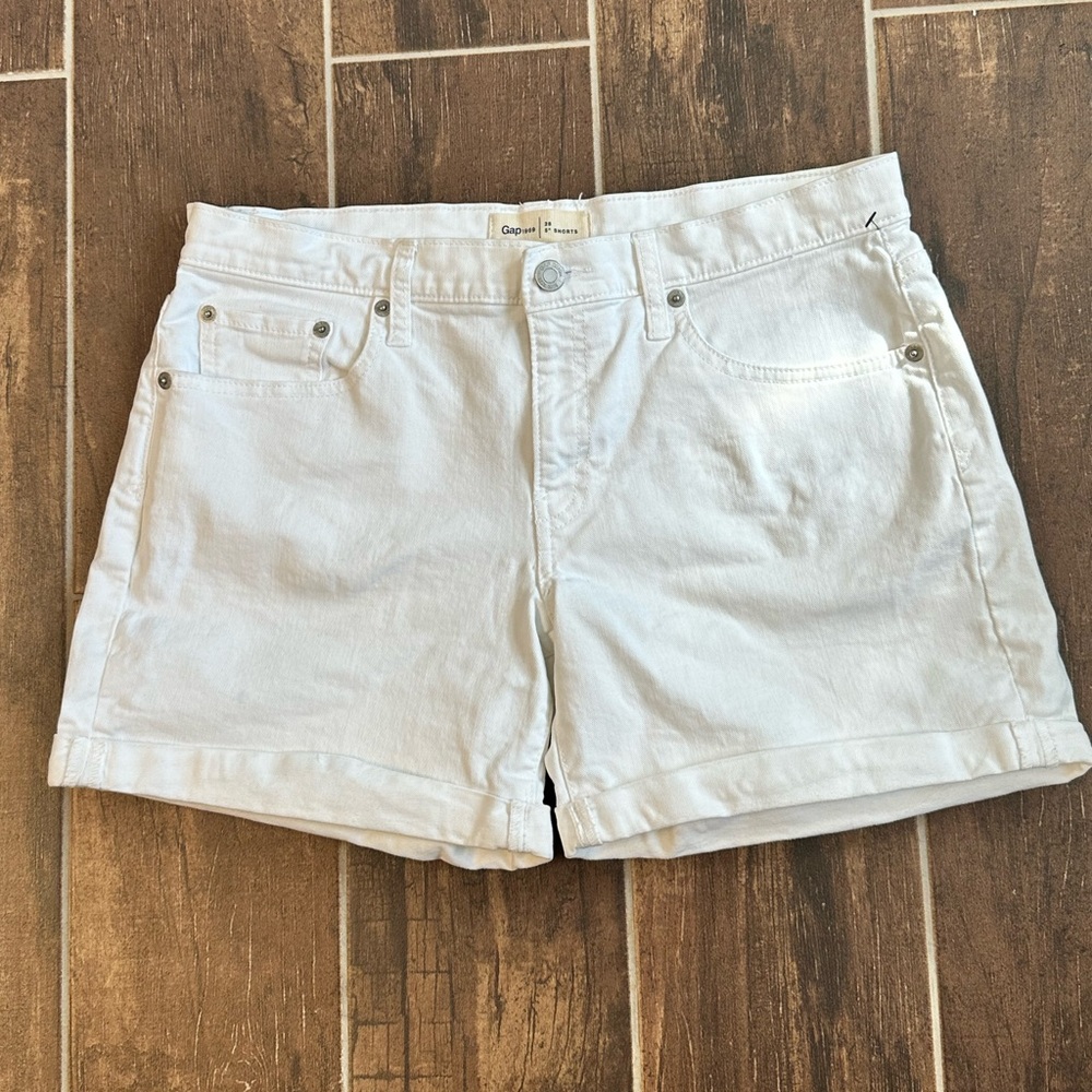 GAP Women's White Denim Jean Shorts 5” Size 28